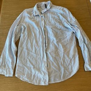H&M button up blouse